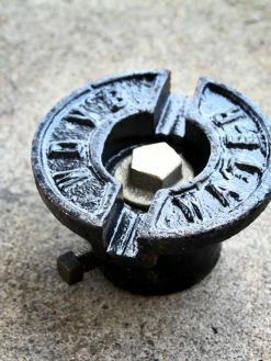 WD Industrial Waterworks Products Service Box Top W/ Brass Plug