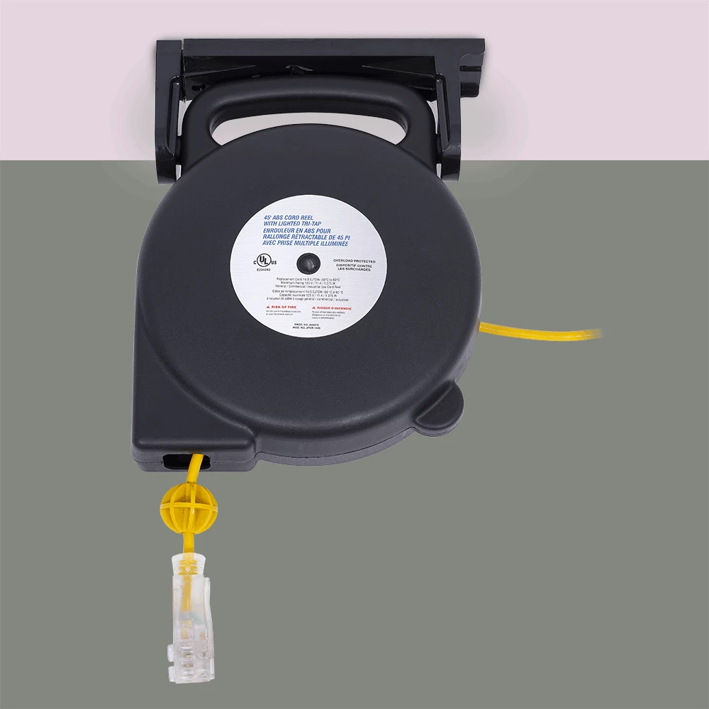 Startech ABS Retractable Extension Cord Reel - SJTW 14/3 - Triple Outlet - 45 Ft Length Lighting